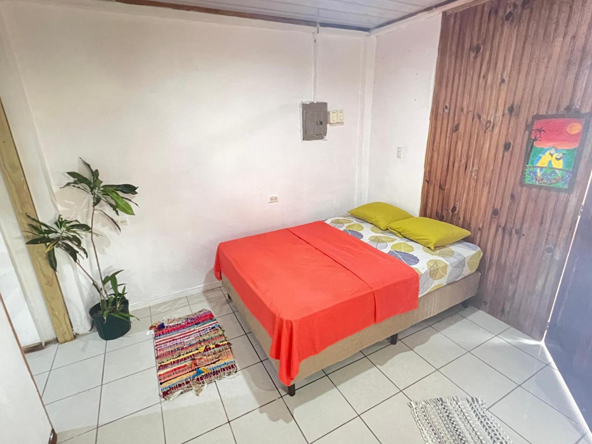 Appartement Mochis à Quepos Extérieur photo