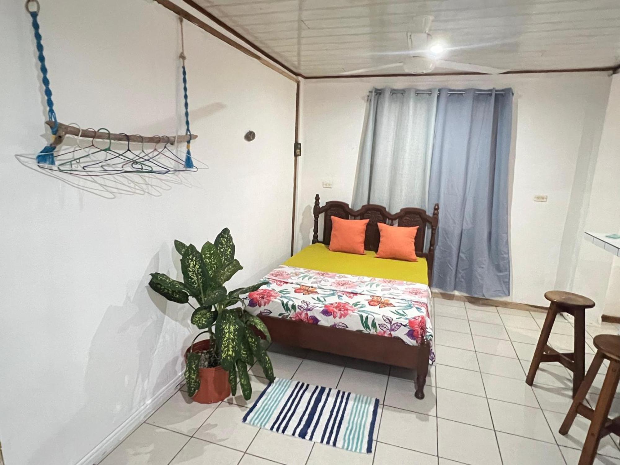 Appartement Mochis à Quepos Extérieur photo